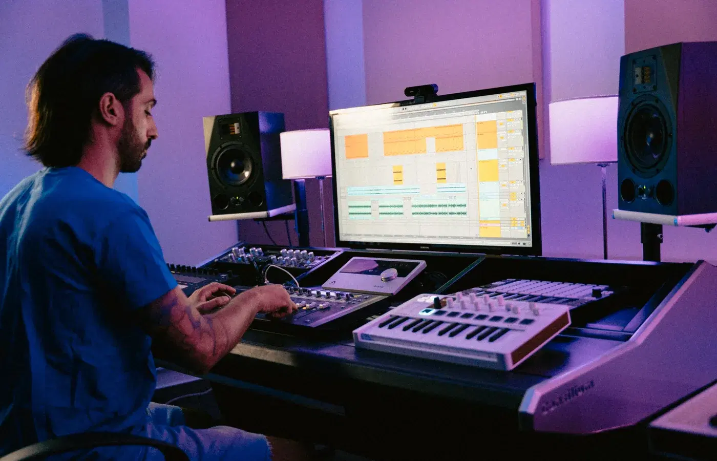 Estudios de Mentoría - Producción de Tech House